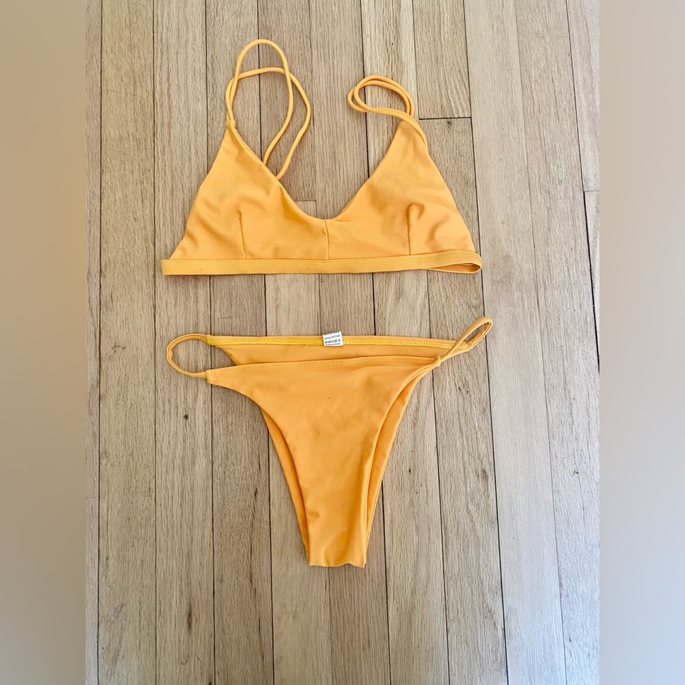 Swim suit